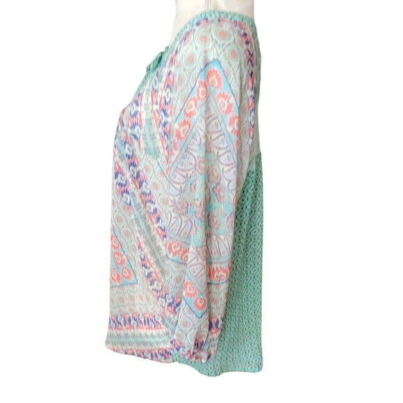 Figueroa & Flower Long Sleeve Boho Casual Light Green Blouse in Size Large - Picture 2 of 4